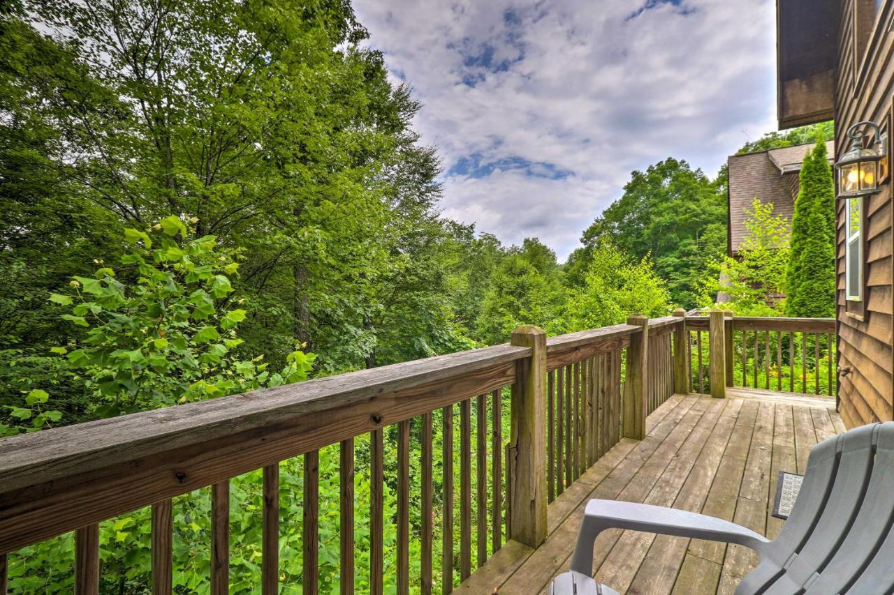 Cozy Boone Cabin With Deck Close To Downtown! Kültér fotó